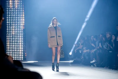 Look 7